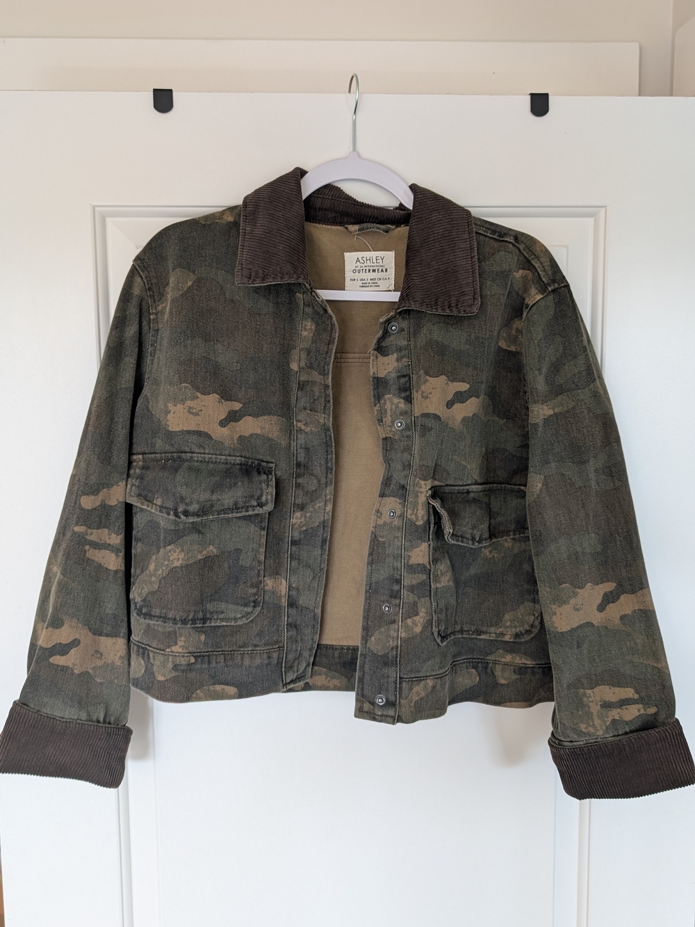 Women's Camo Utility Jacket